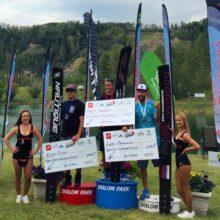 Фредди Крюгер, Райан Додд, Игорь Морозов на подиуме The Canadian Open. Фото Water Ski Canada